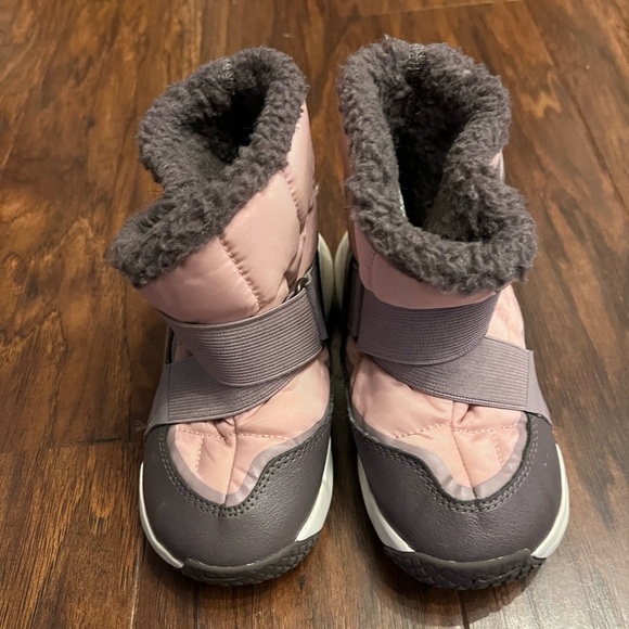 Nike Flex Advance Kids Pink and Gray Winter Boots-Size 10 - Picture 9 of 9
